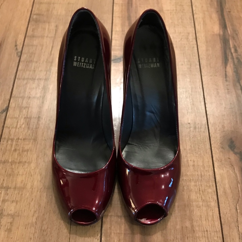 👠Stuart Weitzman maroon peep toe heels! 👠